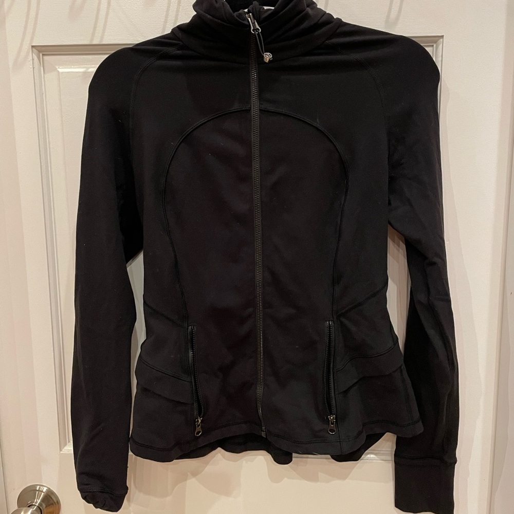 Lululemon “Define Jacket (Peplum Back)” - size 8